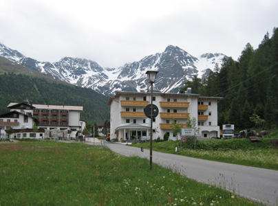 Sulden / Solda with Cevedale